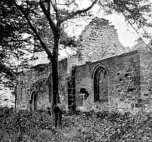 The roofless ruin of Haughton Chapel, c.1915.