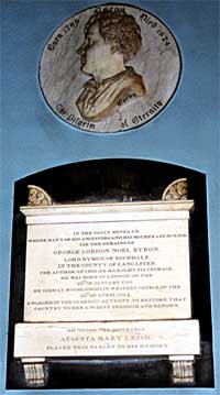 Monument to Lord Byron at Hucknall Church (A Nicholson, 2002).