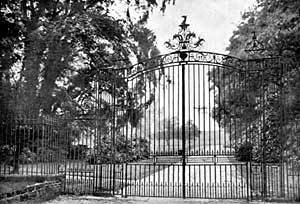 The 17th century gates to Watnall Hall photographed in 1910.